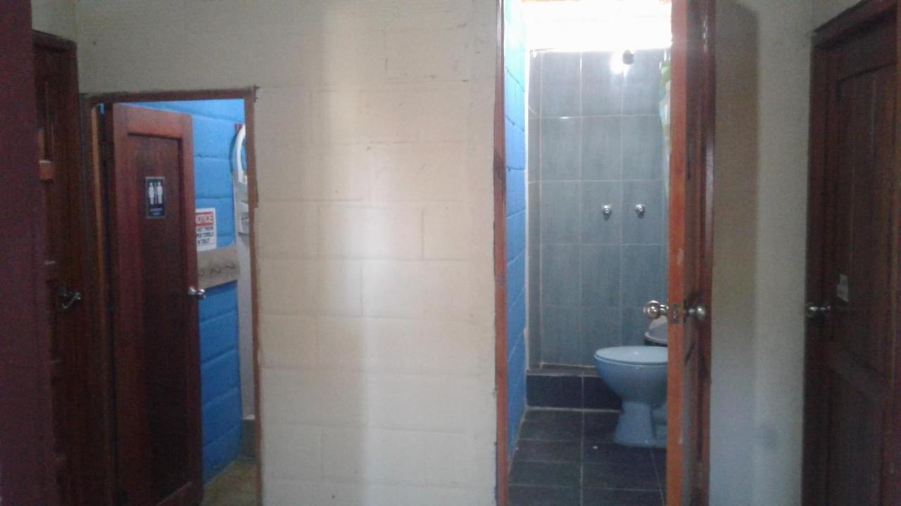 My Little House Surf&Backpacker Hostel Montañita Extérieur photo